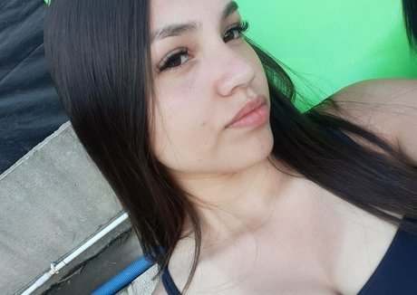 bunnyallesia pornstar top gallery