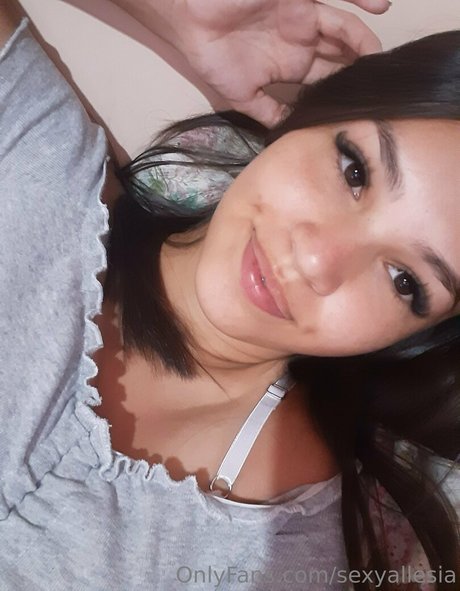 bunnyallesia sexy pornstar image