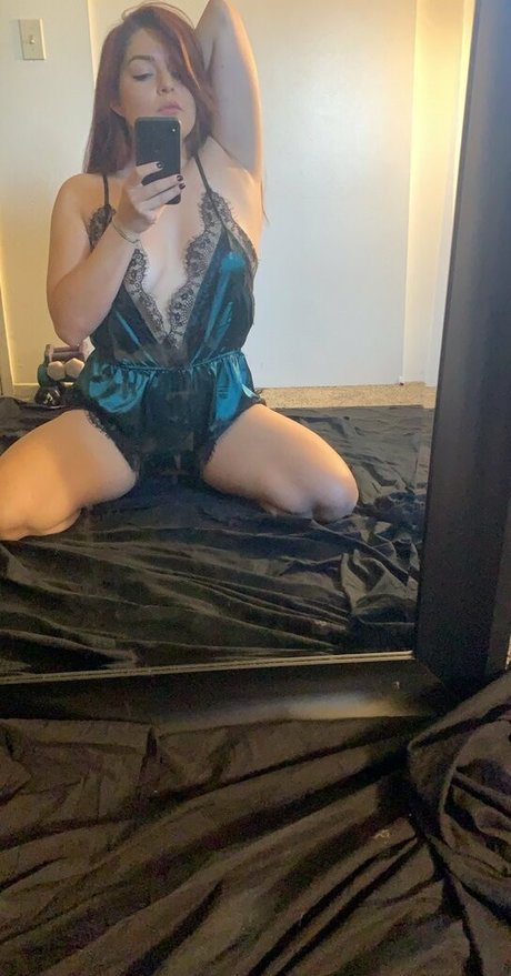 eille 1 star nude picture