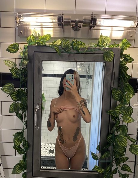 whoreticulture model adult photo