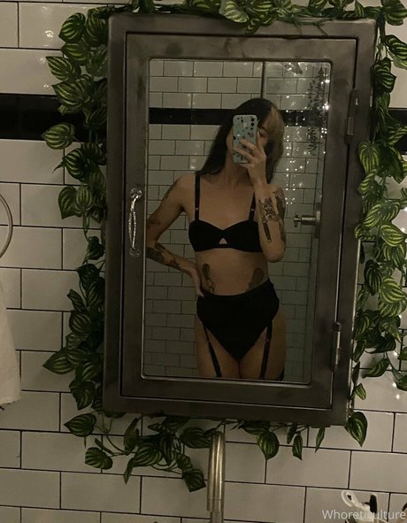 whoreticulture actress photos