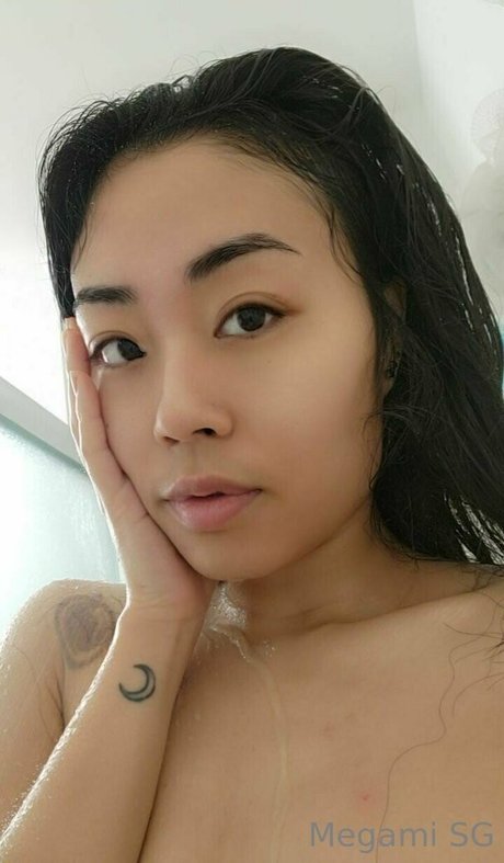 megami sexy pornstar gallery