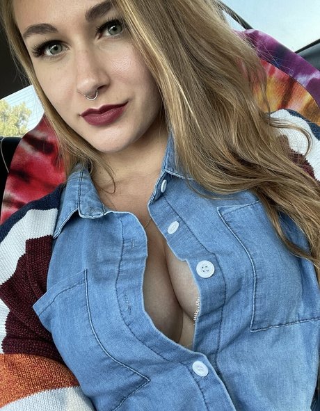 erintakesrequests model porn picture