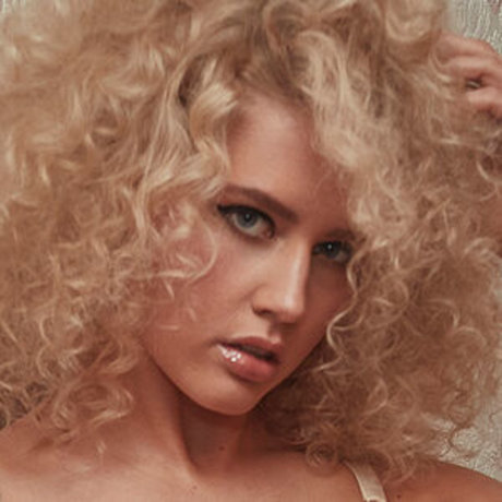 Kara Jane Milner nude pornstar archive