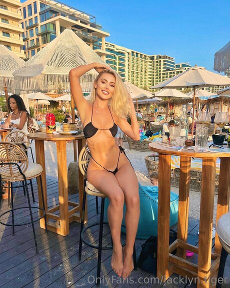 Jacklyn tiger star hot pictures