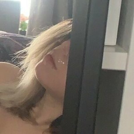 elliemary model high quality photo