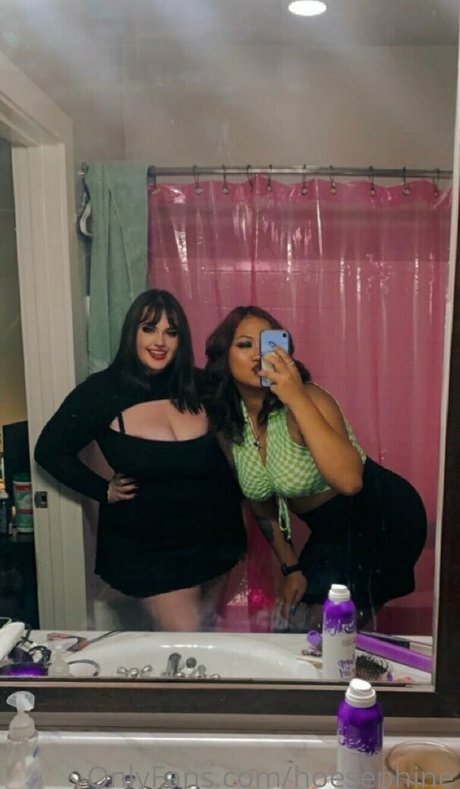 hoesephine nudes star pictures