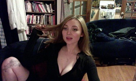 rosalindcorrupts model nice pic