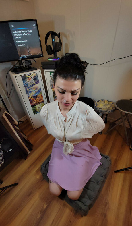 Anyalikestosuck nice pornstar photo