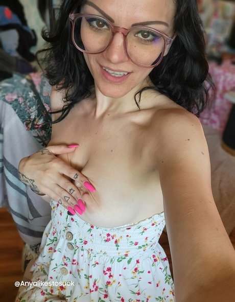 Anyalikestosuck star hd galleries