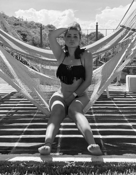 damarisrojas perfect actress photos