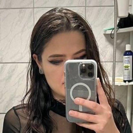 Vixennan beautiful actress pictures