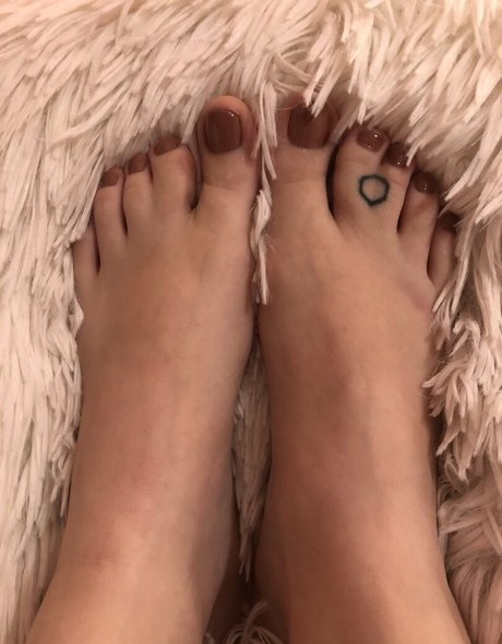 cutewebbies model naked galleries