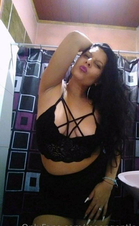 moongentle star top pictures