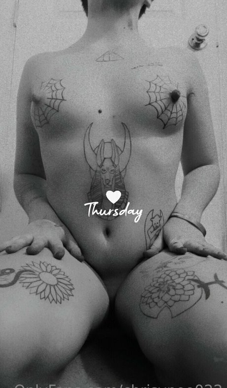 chrisypoo022 model free pics