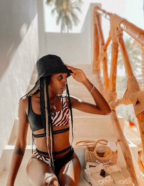 alishaadams art actress photo