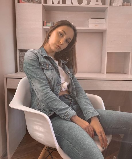 agusdigri pornstar beautiful galleries