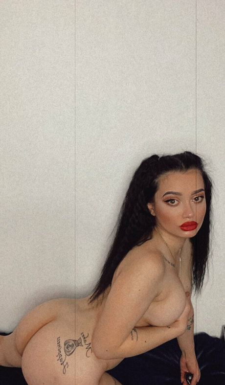 AndreeaKg19 pornstar pretty pic