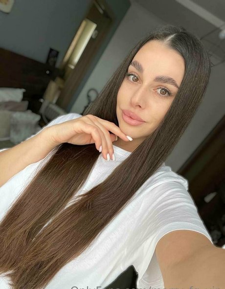 marry fg vip xxx model image