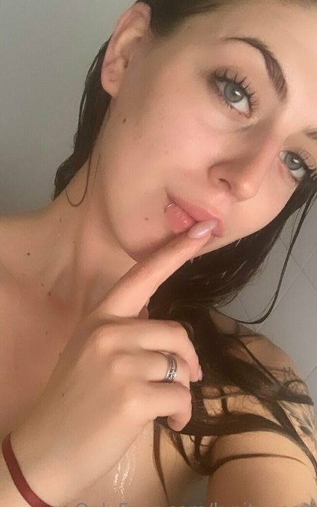 lunitageex pornographic model galleries