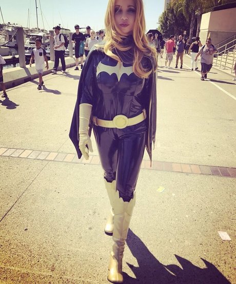 Tara Strong star adult galleries