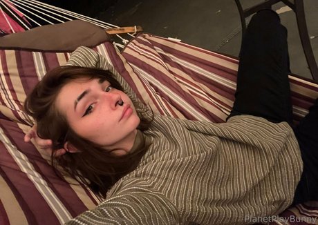 PlanetPlayBunny xxx star photo