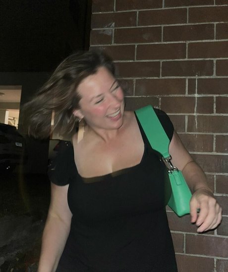 SliceOfSalami sexy actress galleries