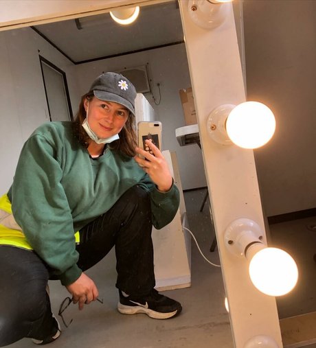 lesbian squirt onlyfans hot nude photo