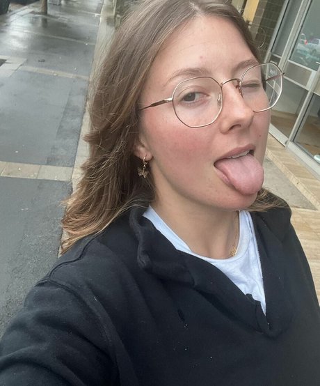 SliceOfSalami high quality star picture