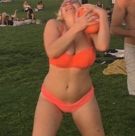 SliceOfSalami perfect pornstar galleries