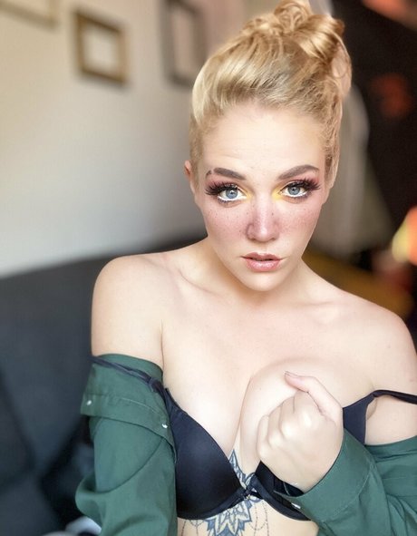 chaosandmagic best pornstar img