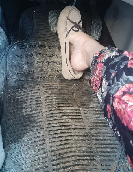 asian femdom onlyfans top photos