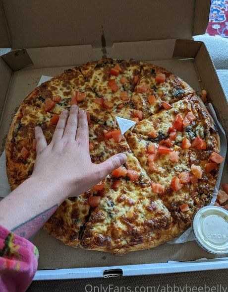 abbybeebelly model best picture