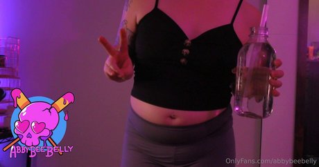 abbybeebelly model exclusive photos
