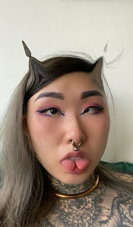 Sif Blvck model pornographic photos