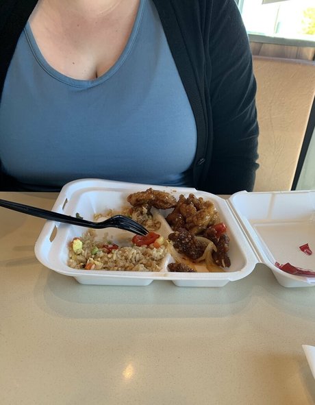 aliceeats adult actress pic