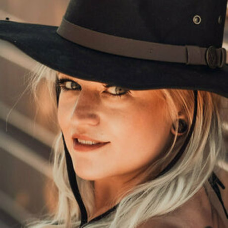 denalireesefree free star img