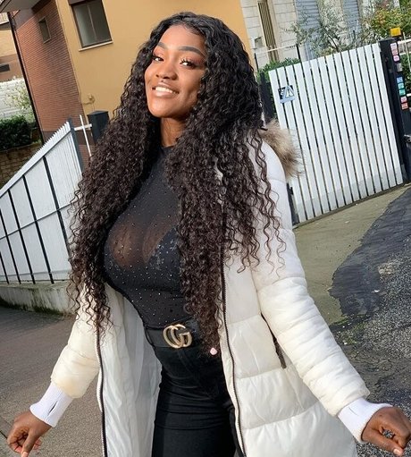 Barbiana exclusive model photo