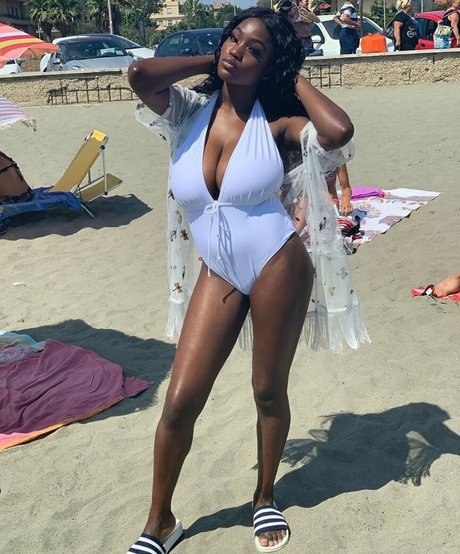 Barbiana nice model pictures