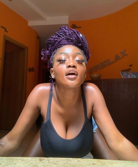 Barbiana nice model image