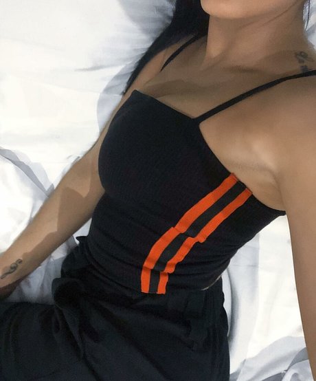 Jesy Lee model porn pic