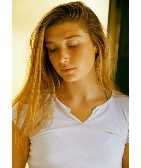 angelicbby2 naked star pics