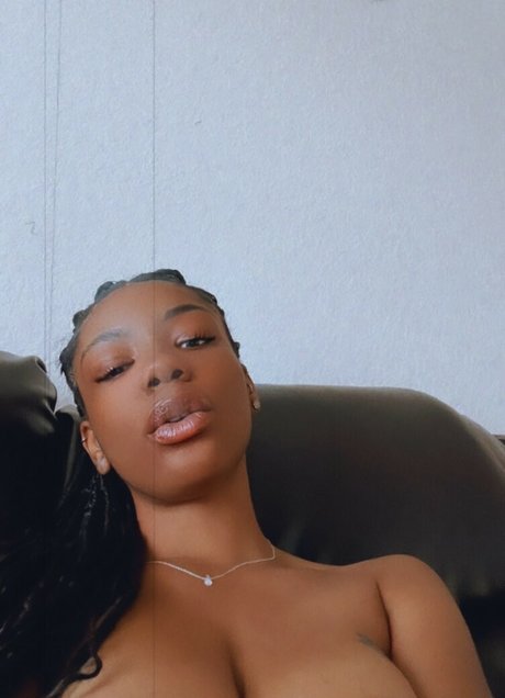 Skulltapz model exclusive archive