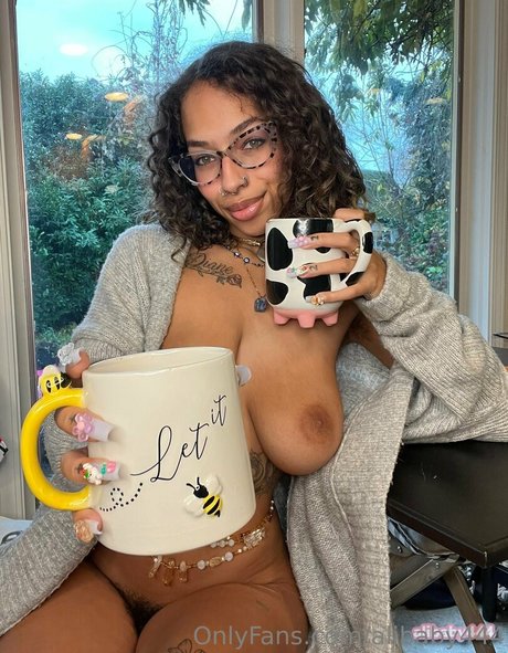 Alibaby444 model adult archive