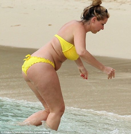 Claire Sweeney star naked photos