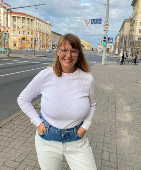 Veronika Ivanova pretty star gallery