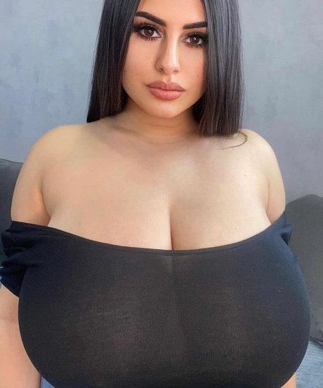 Rozzzywow nudes pornstar images