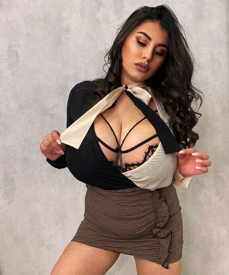 Rozzzywow model hot img