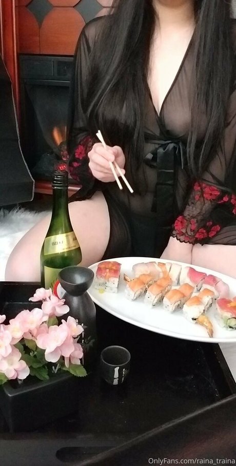 raina traina nude pornstar pics