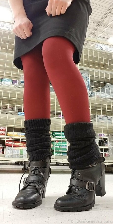 raina traina model nice pics